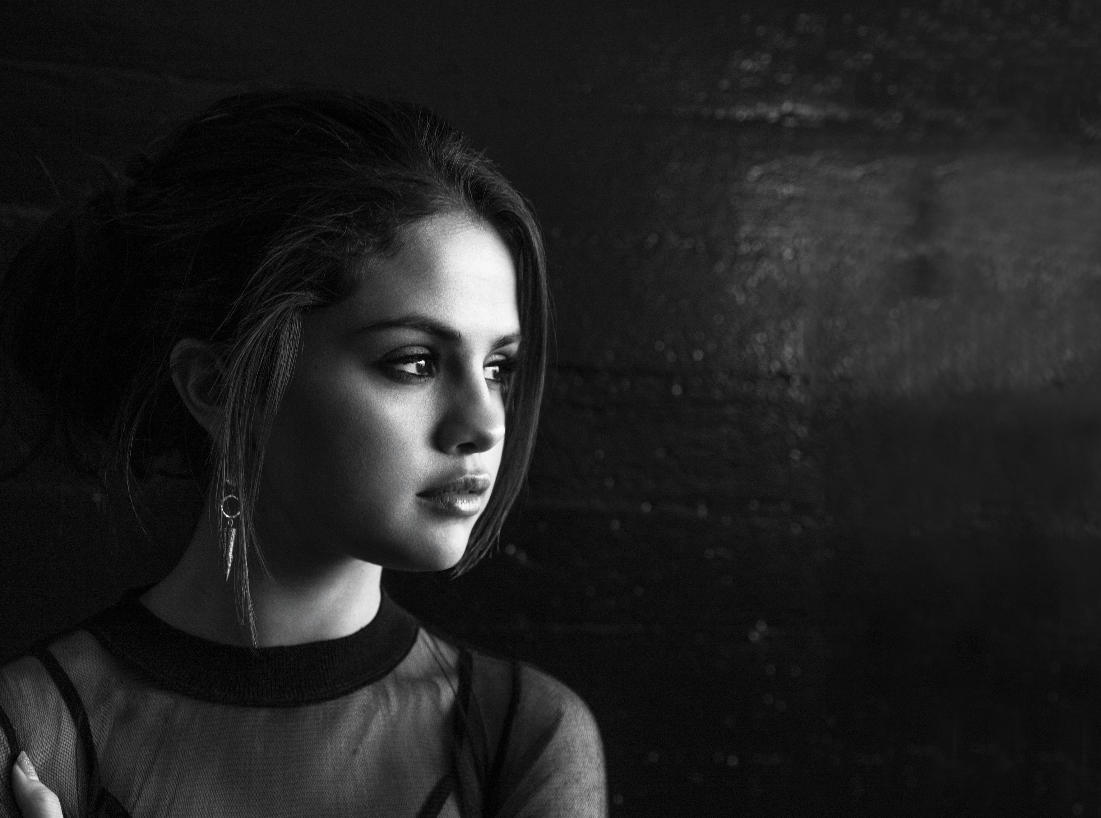 Selena Gomez Wallpaper