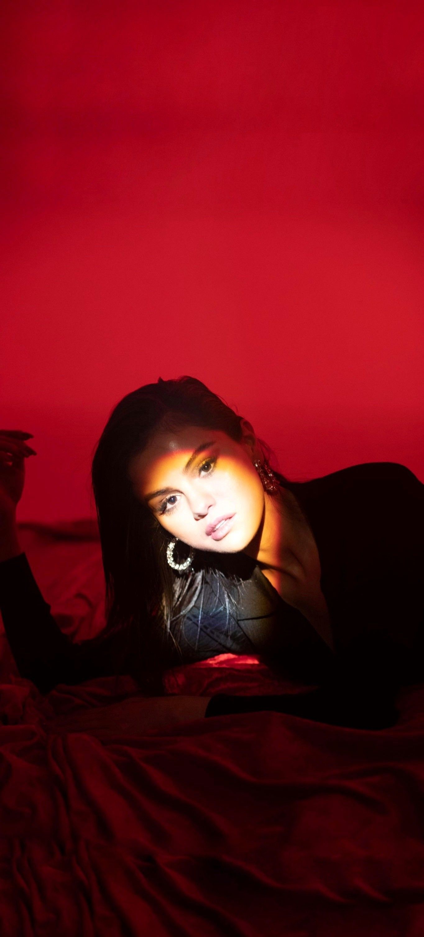 Selena Gomez Wallpaper
