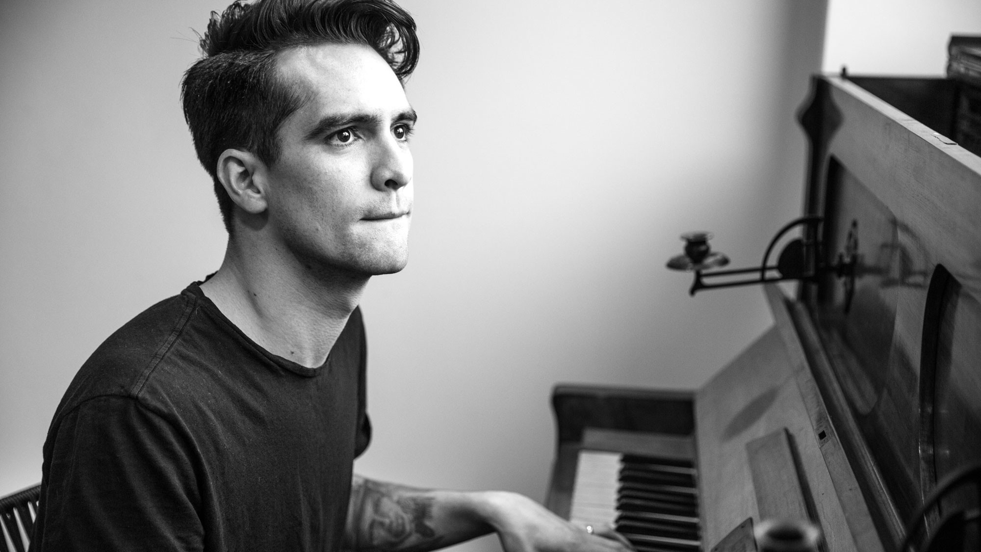 panic at the disco wallpaper