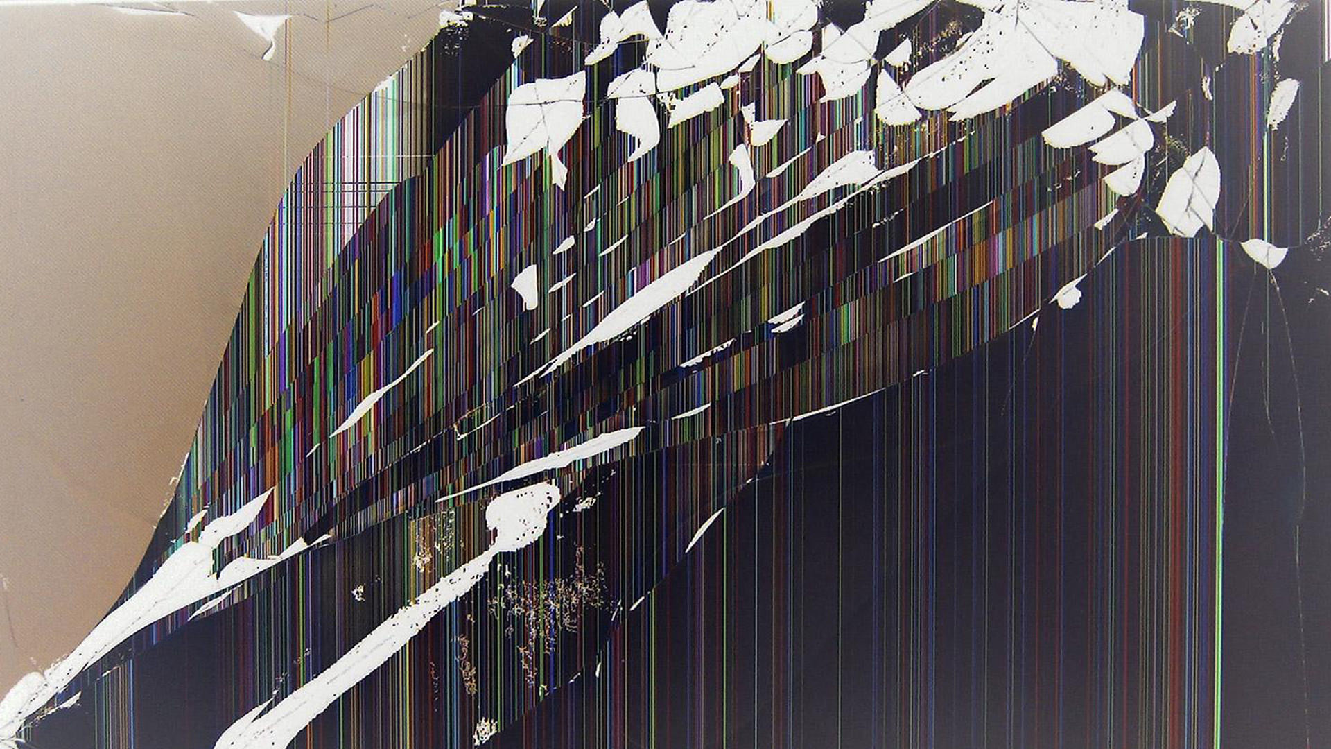 broken screen wallpaper