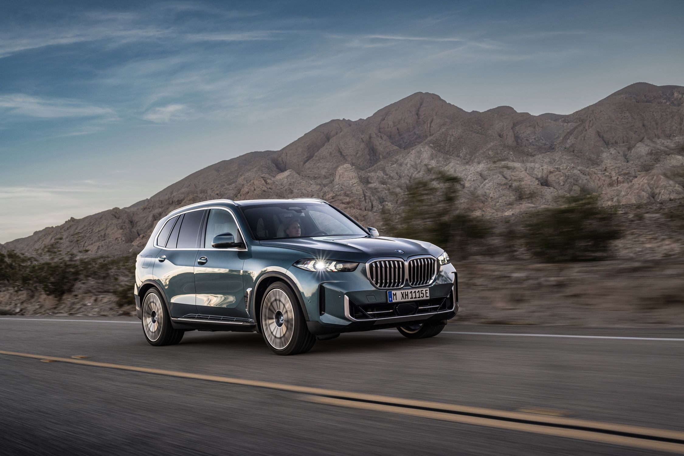 Bmw X5 2023 Wallpaper
