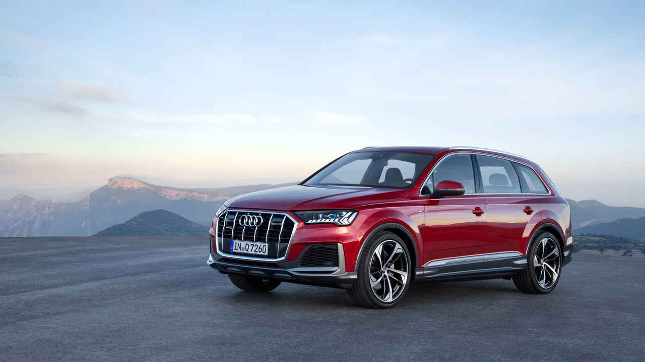 Audi Q7 2023 Wallpaper