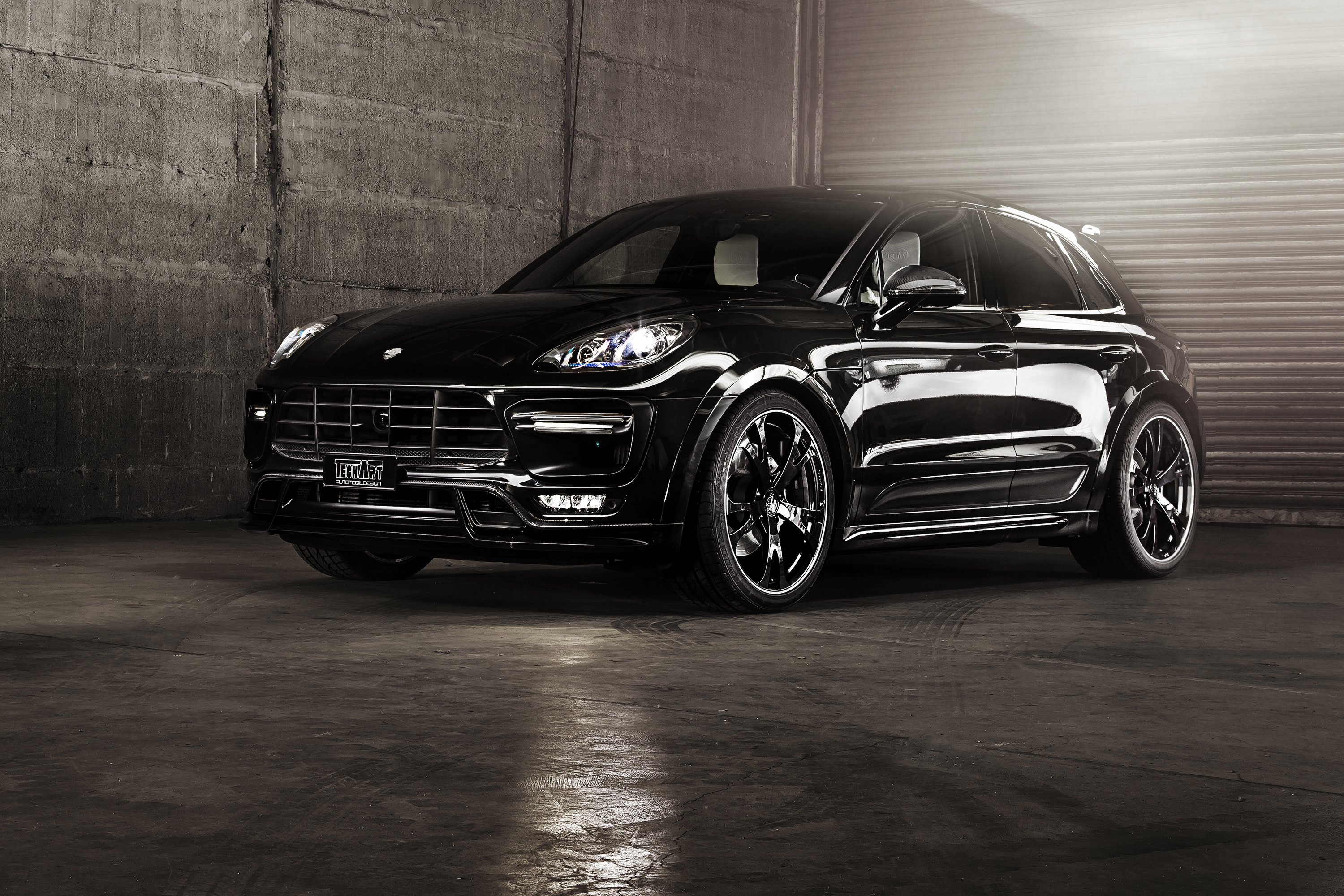 Porsche Macan 2023 Wallpaper