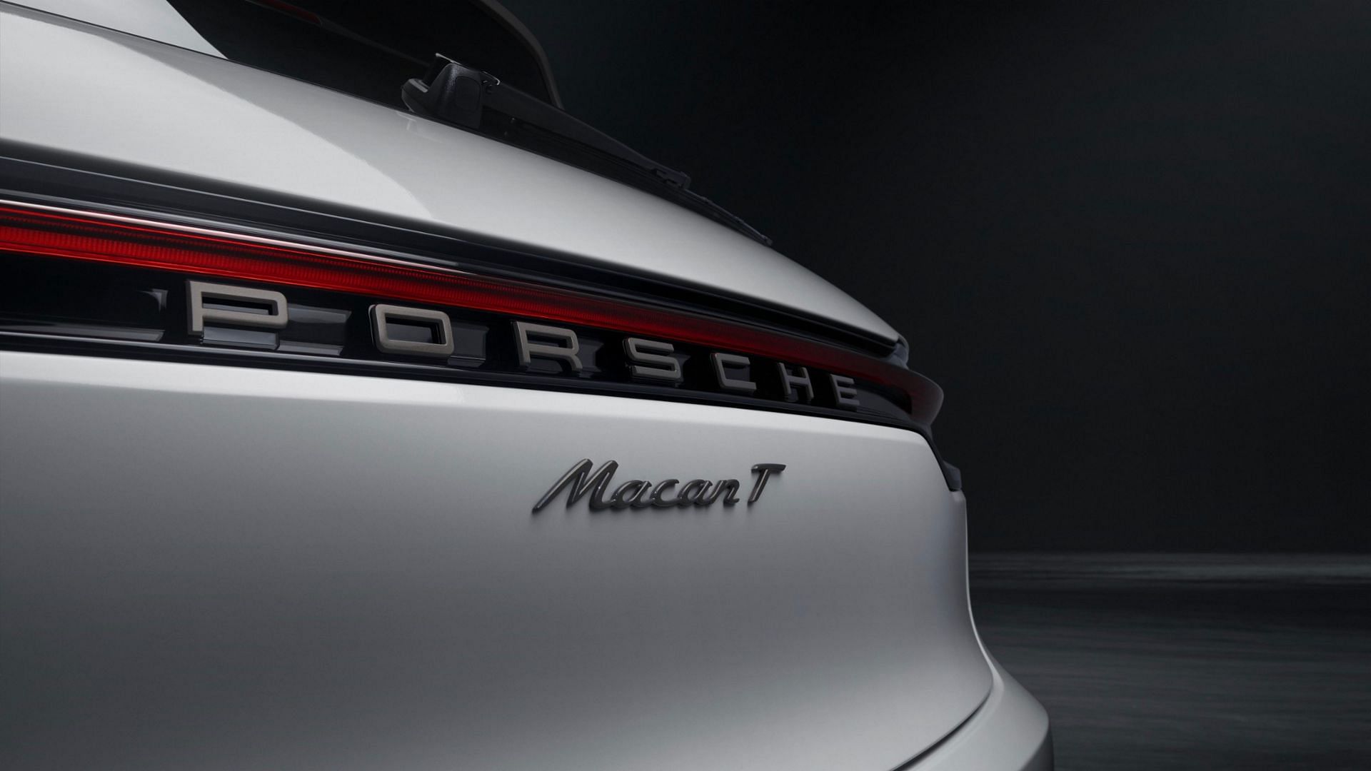 Porsche Macan 2023 Wallpaper