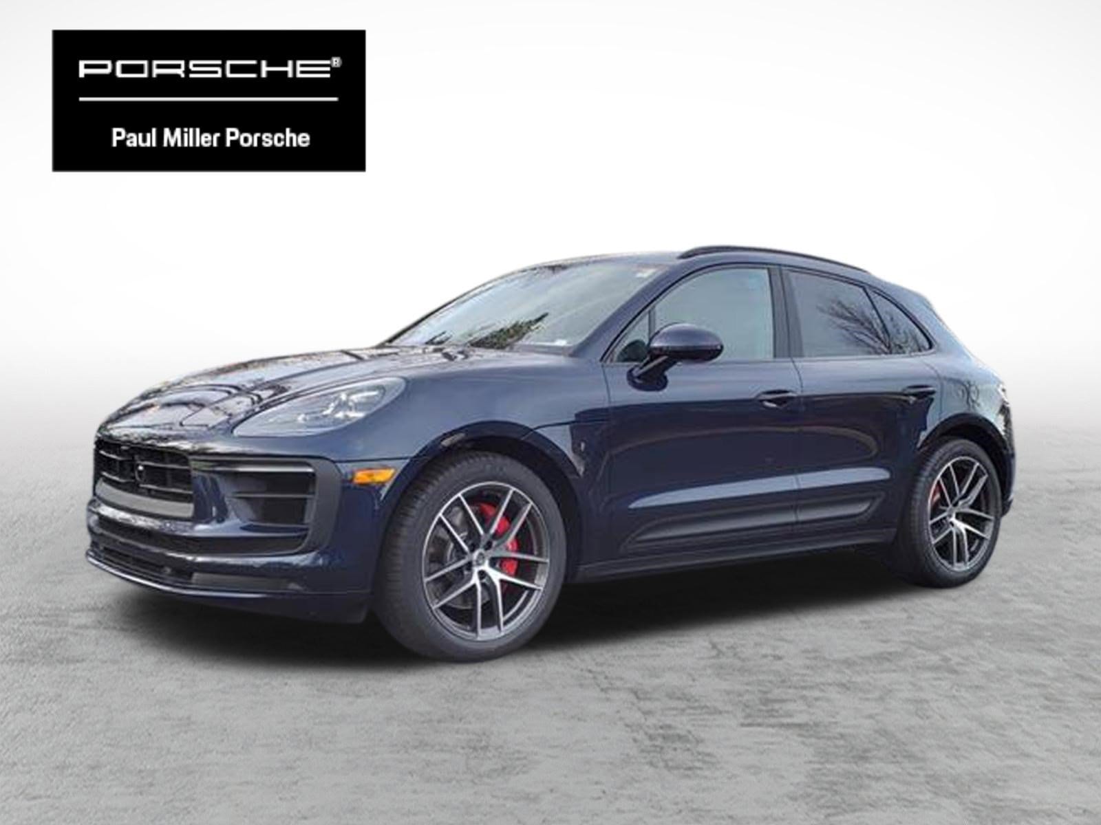 Porsche Macan 2023 Wallpaper