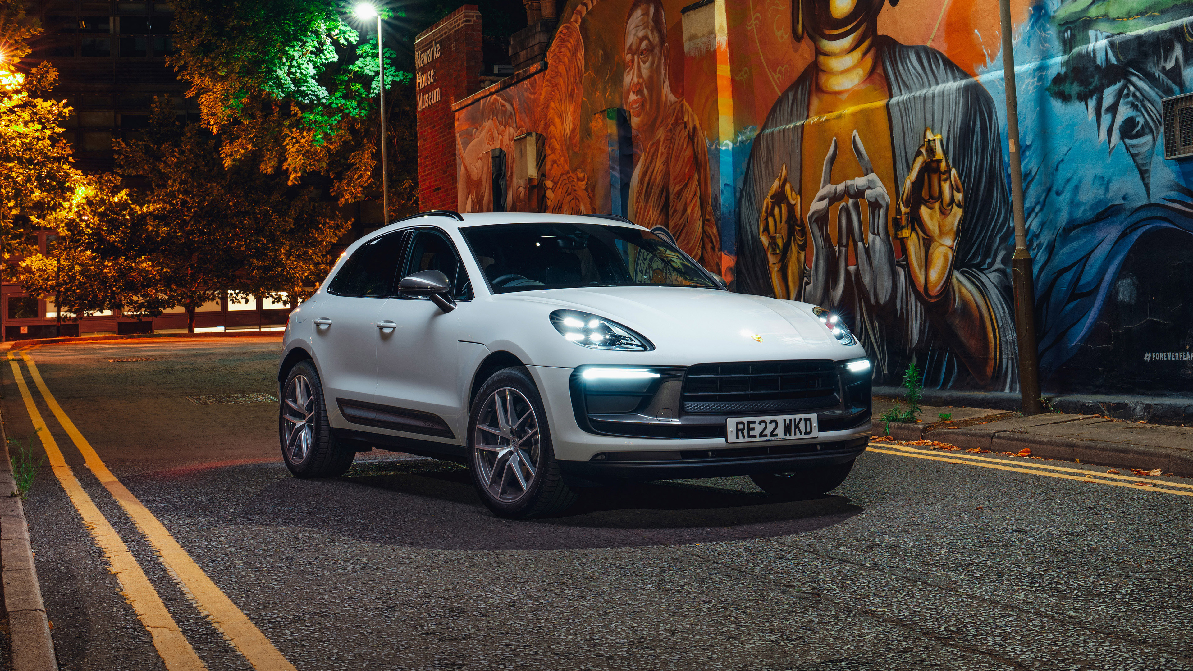 Porsche Macan 2023 Wallpaper
