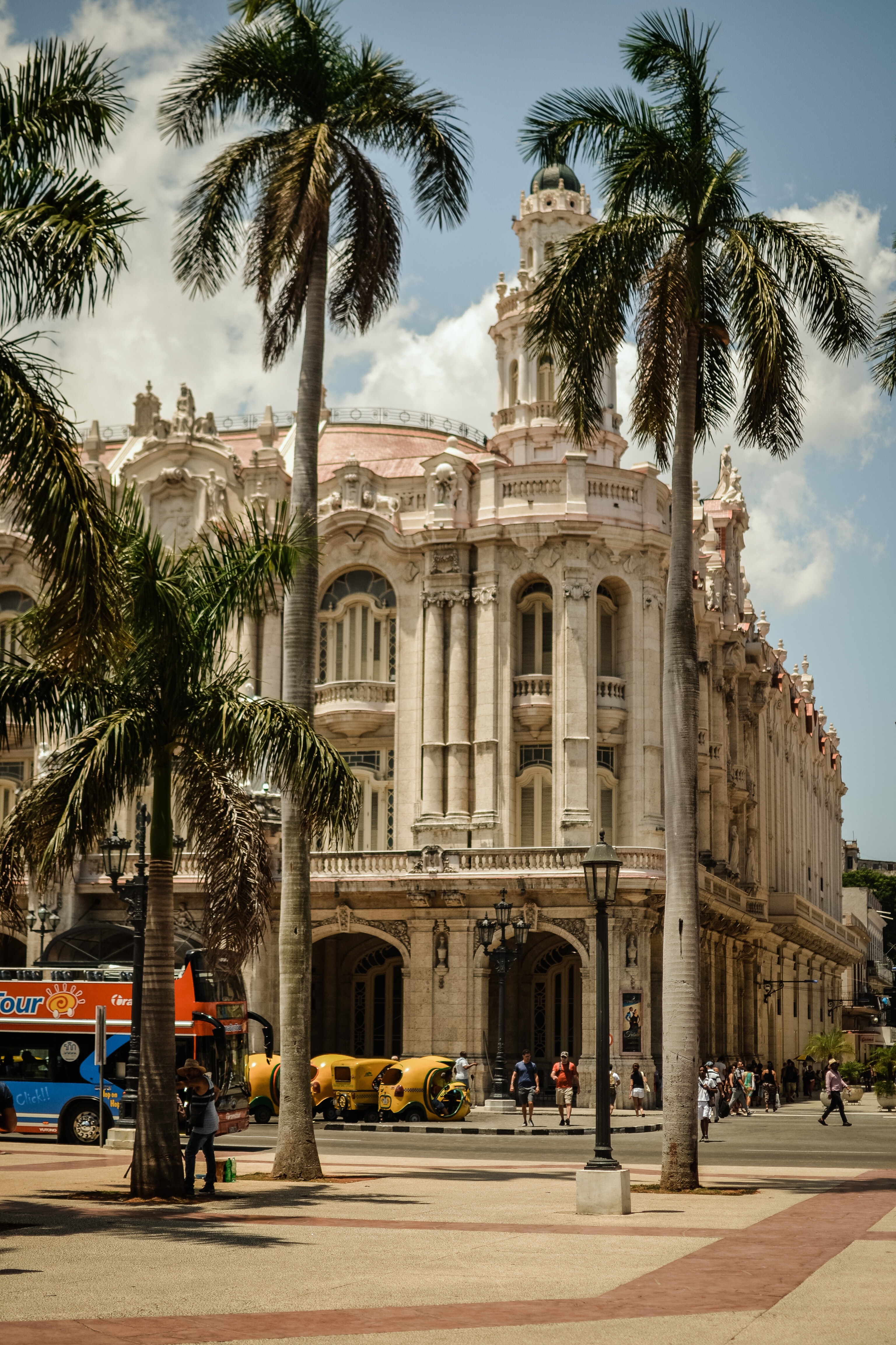 Havana Wallpaper