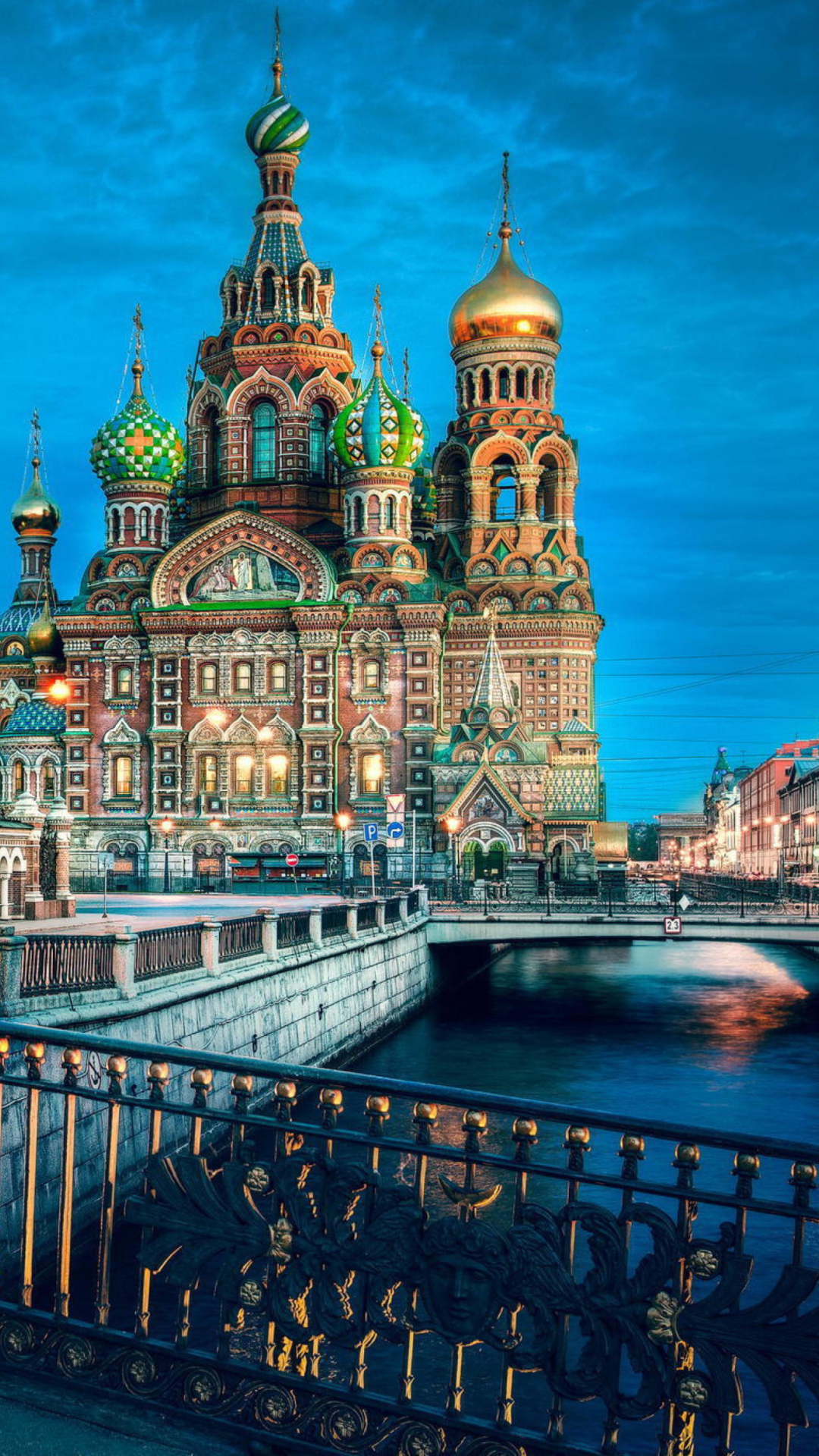 Saint Petersburg Wallpaper