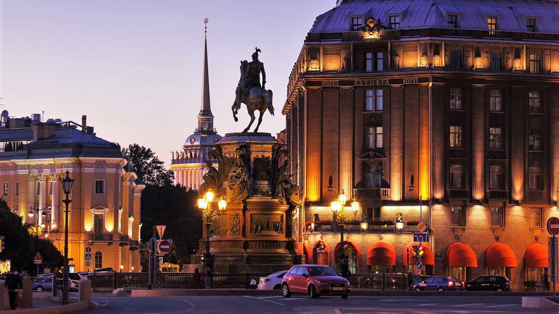 Saint Petersburg Wallpaper
