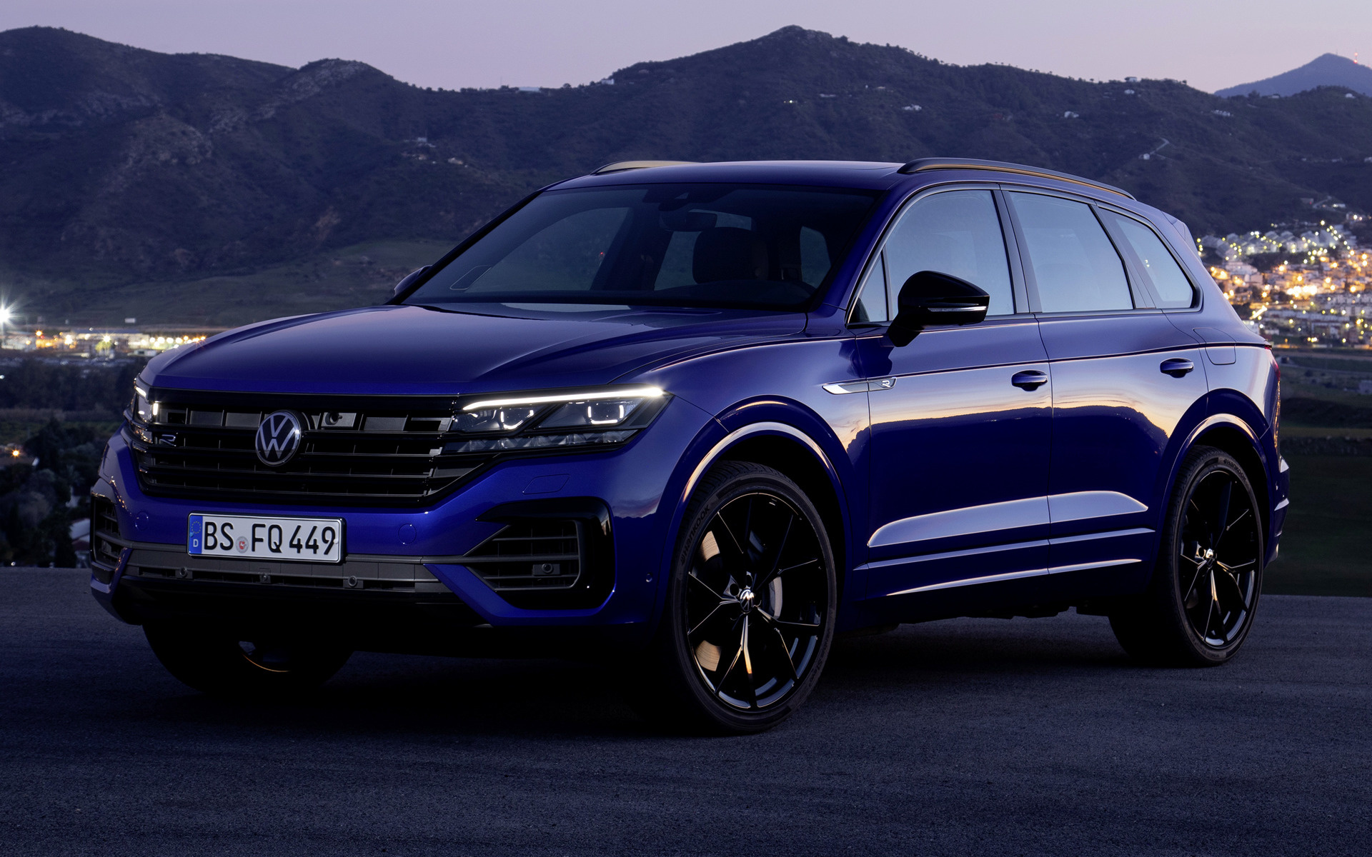 VW Touareg Wallpaper