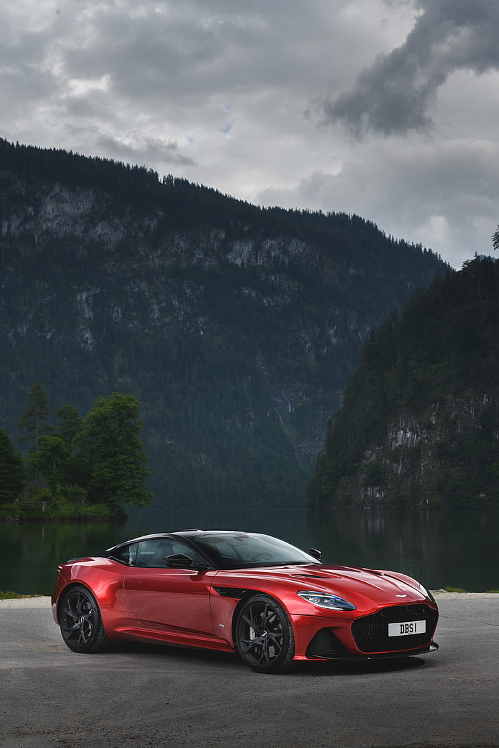 Aston Martin Wallpaper