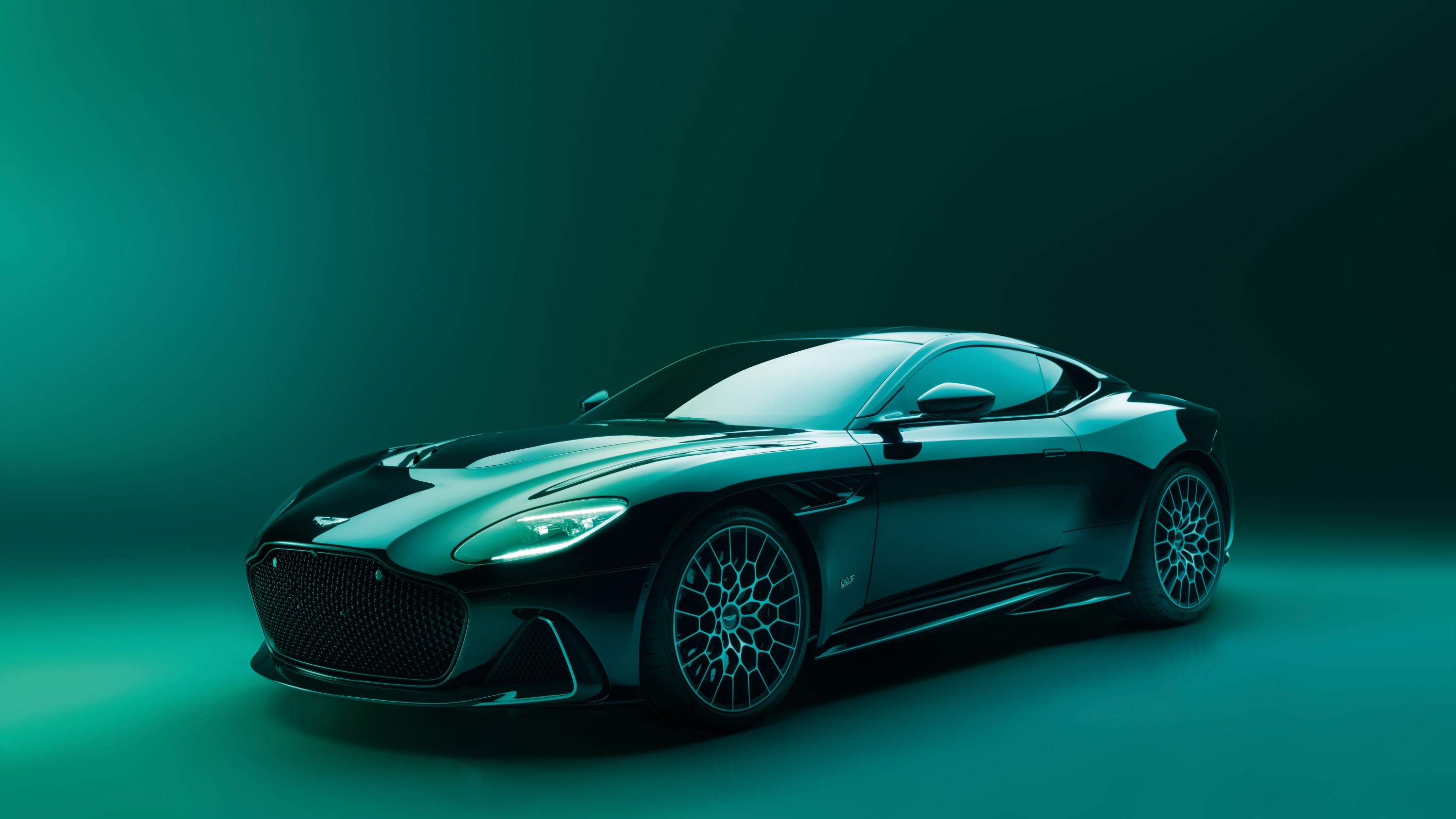 Aston Martin Wallpaper