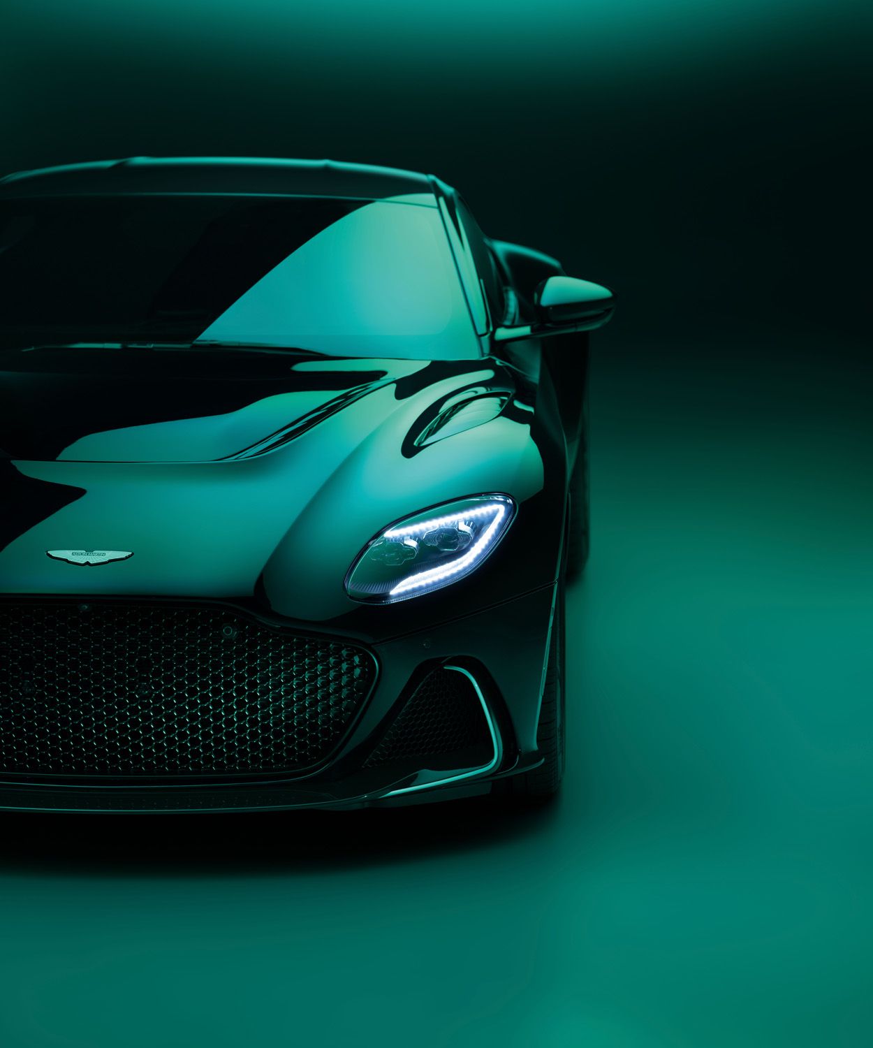 Aston Martin Wallpaper