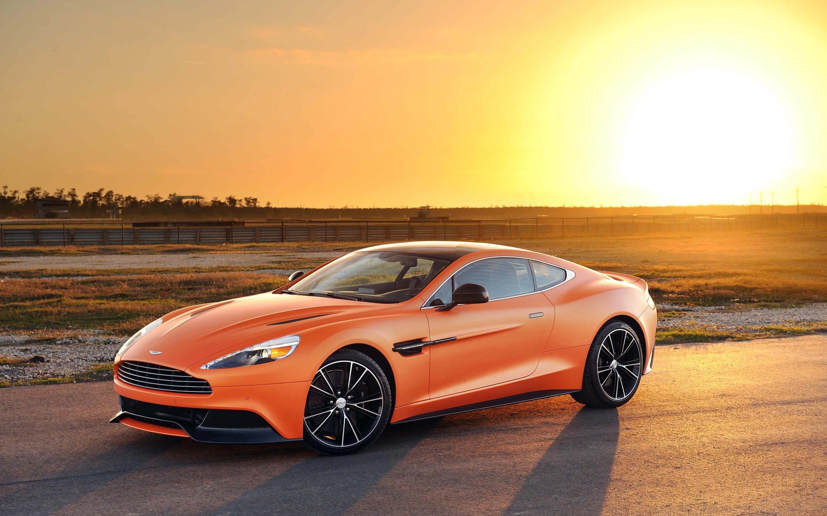 Aston Martin Wallpaper