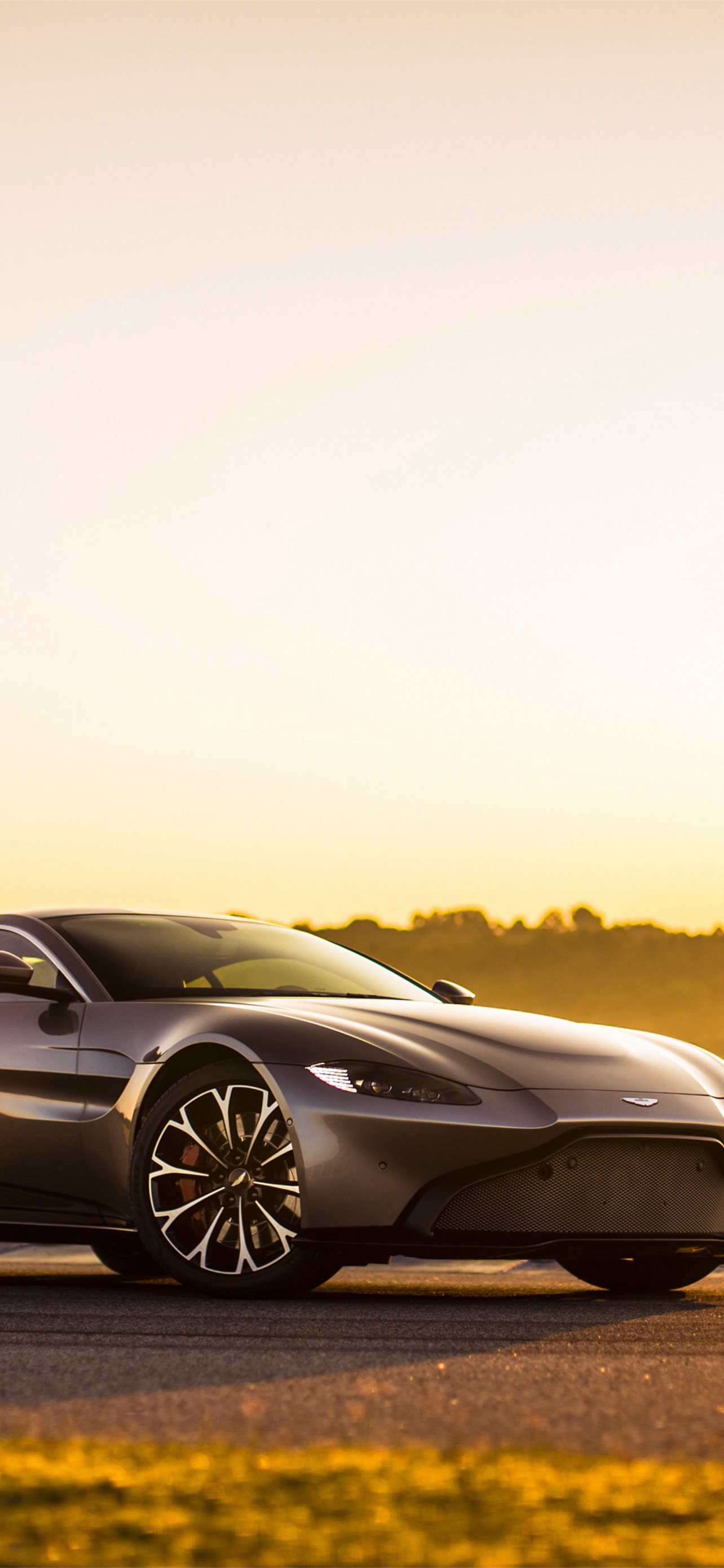 Aston Martin Wallpaper