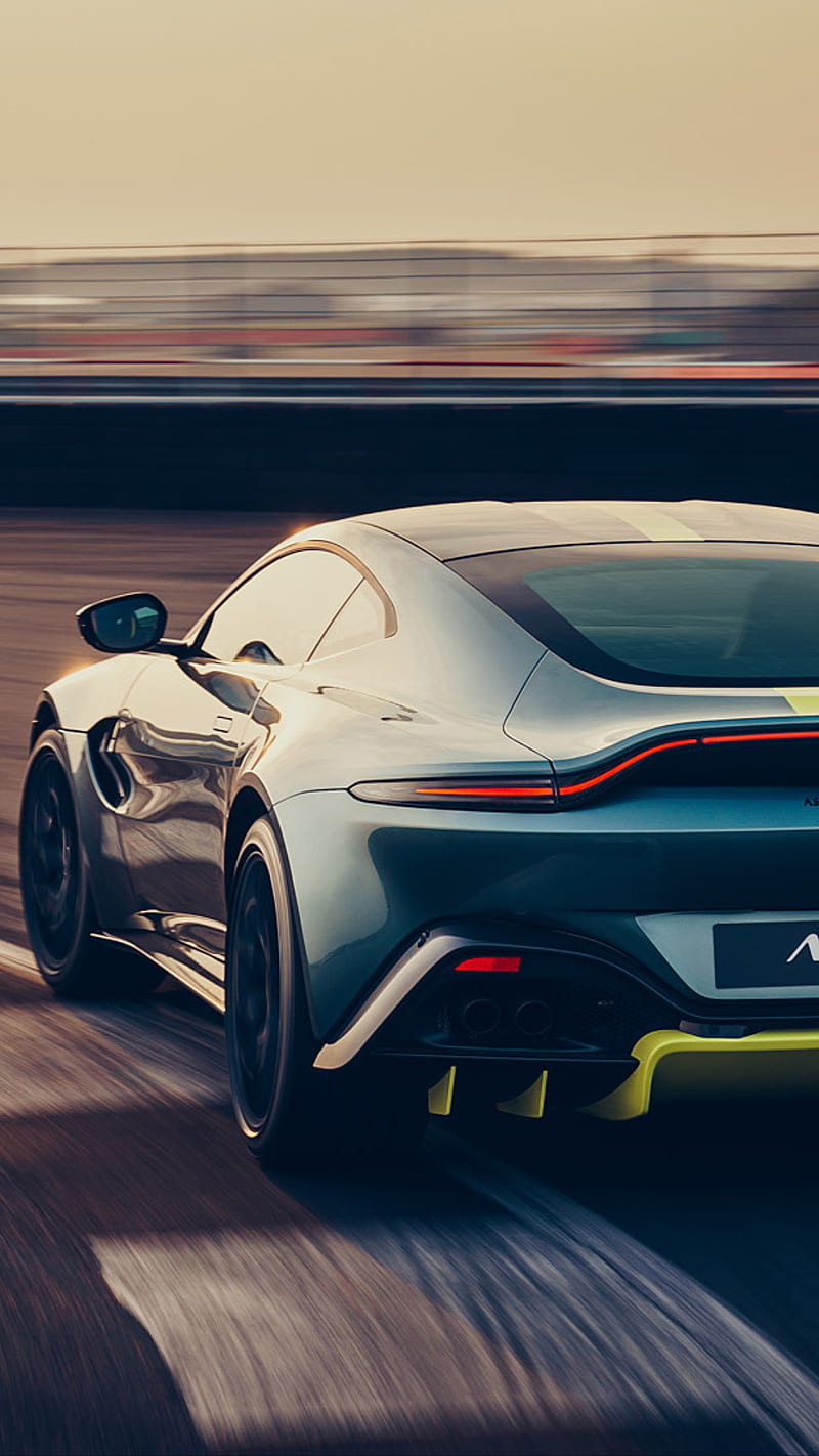 Aston Martin Wallpaper