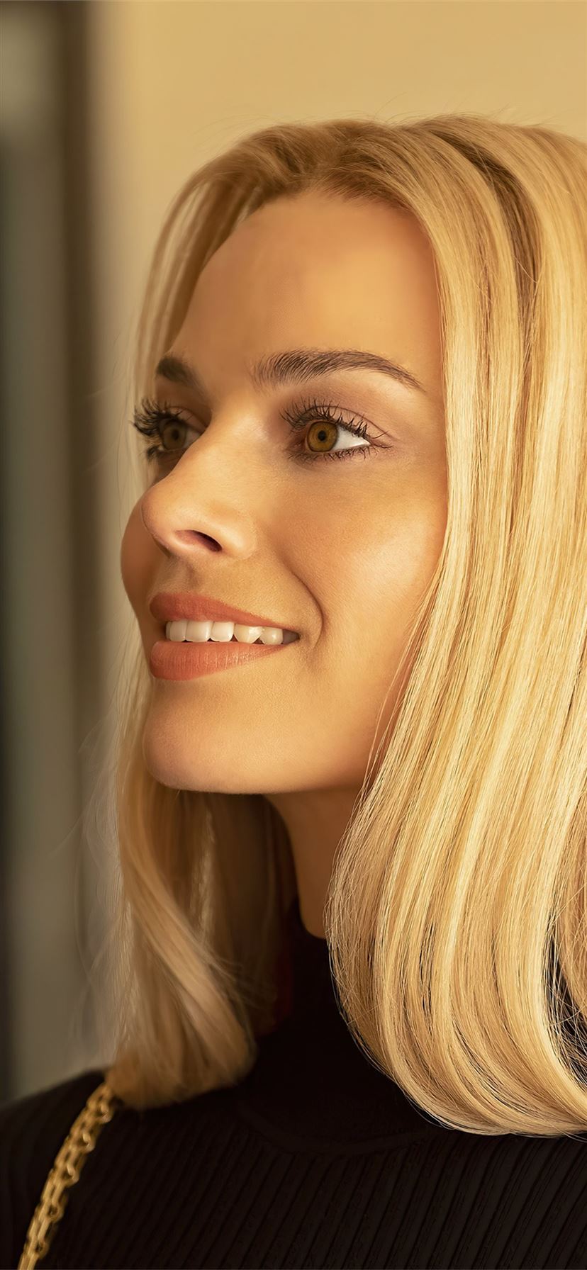 Margot Robbie Wallpaper