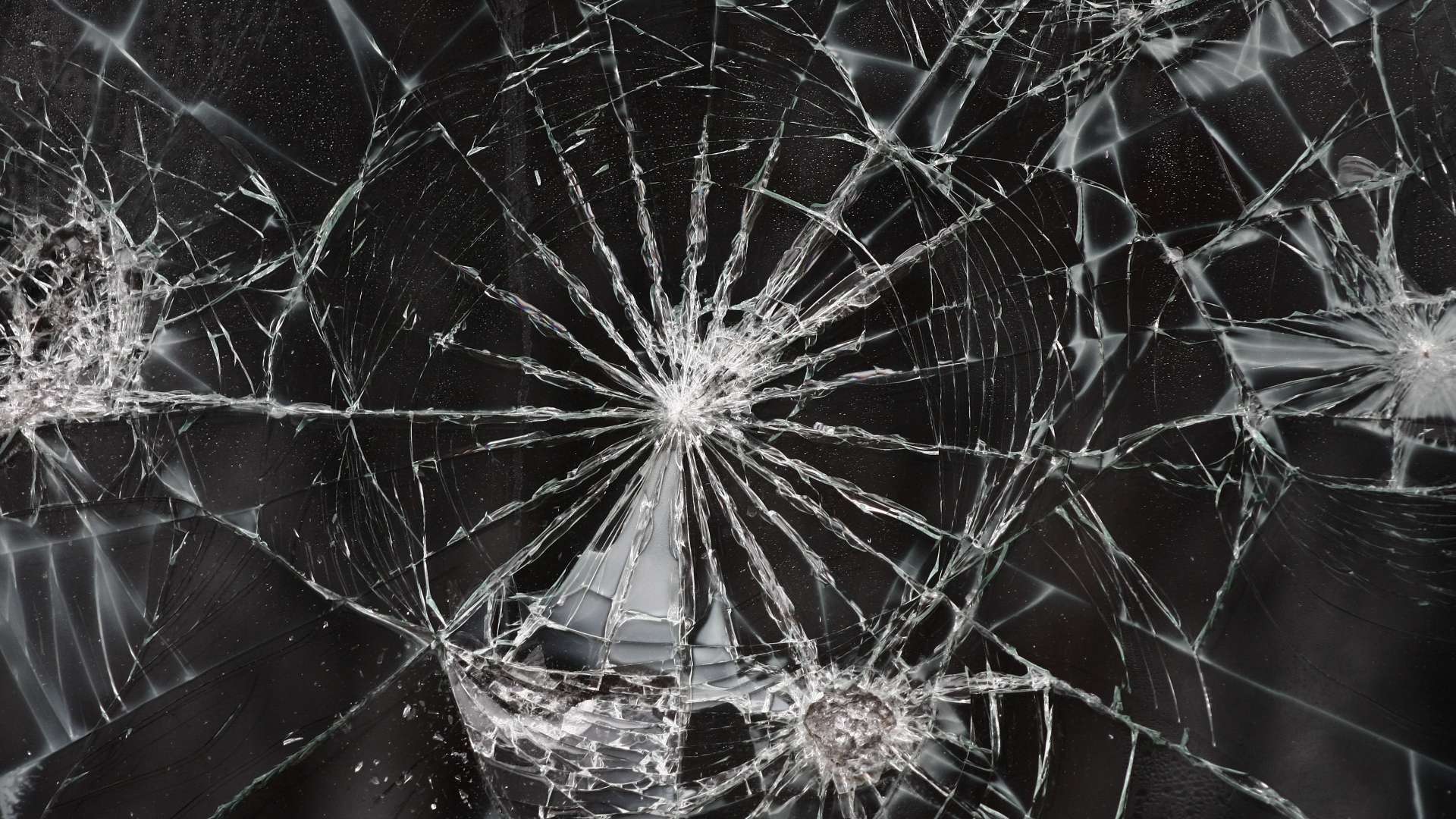 Cracked Screen Wallpaper